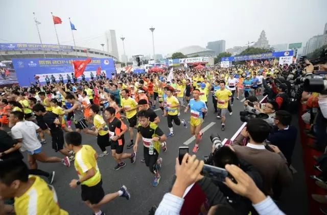 2004北京马拉松_北京马拉松2015_北京2014年马拉松